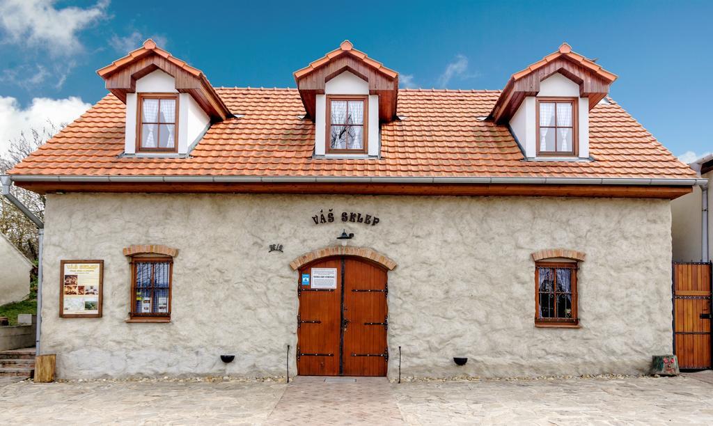 VÁŠ SKLEP - vinný sklep a penzion Znojmo Habitación foto